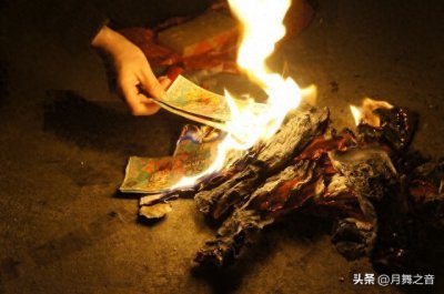 ​鬼节真的有鬼出来吗？七月十五鬼节的由来