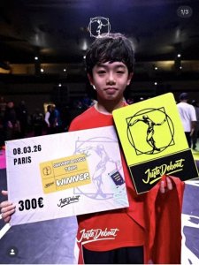 ​视频｜13岁重庆少年李勇秋 为中国拿下首个JD世界冠军