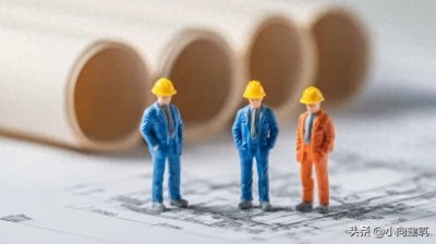 ​工地安全帽颜色：一看帽子辨身份，行业人必备常识